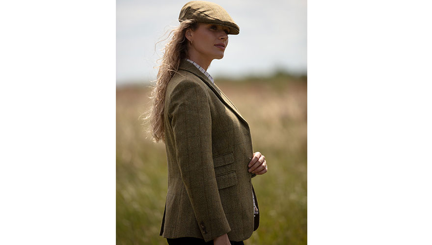 Women's Style Guide: How To Wear A Tweed Jacket - Walker & Hawkes